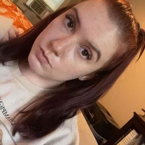 Meet your Posher, Lizzie